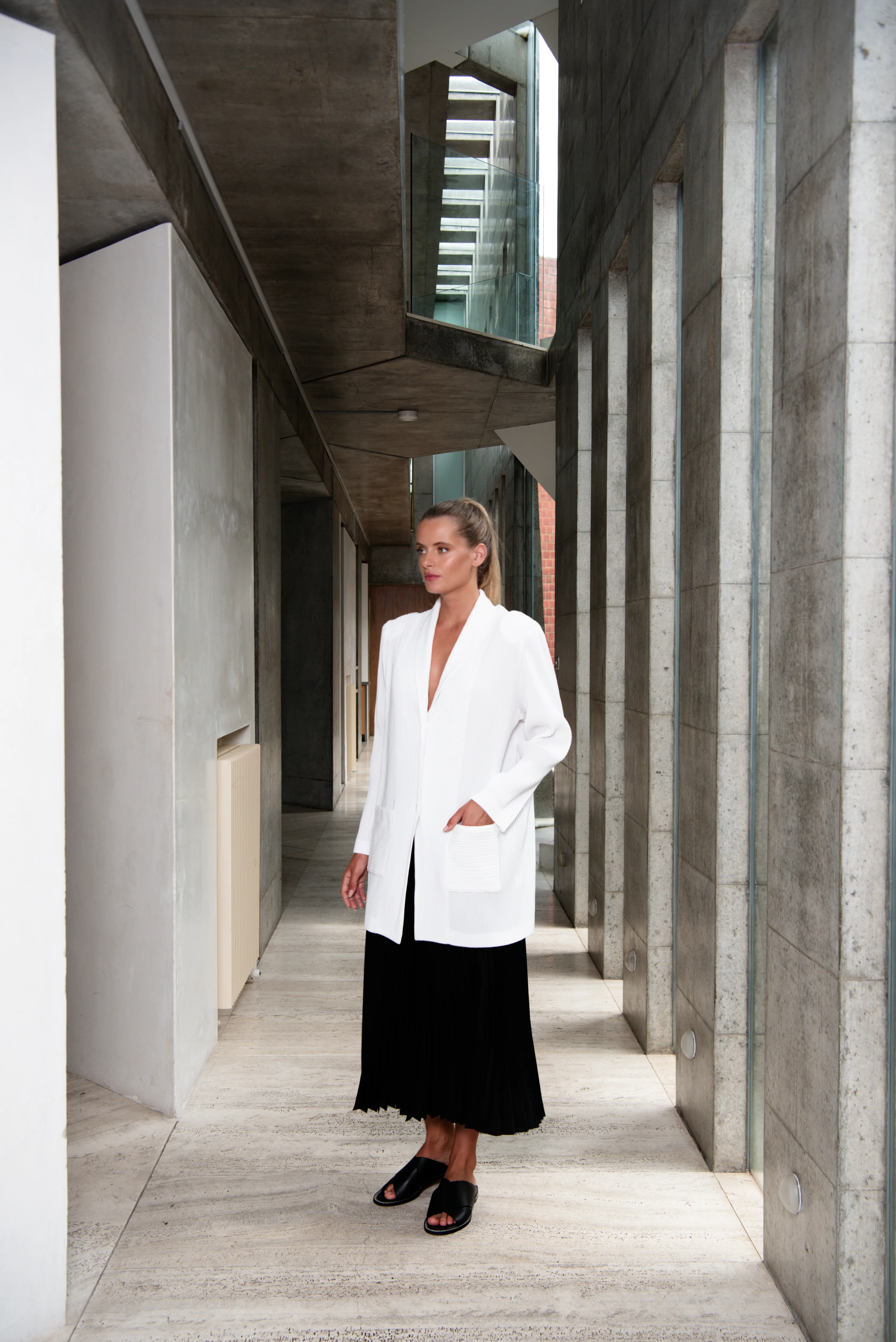 Plisse Blazer - Image 4