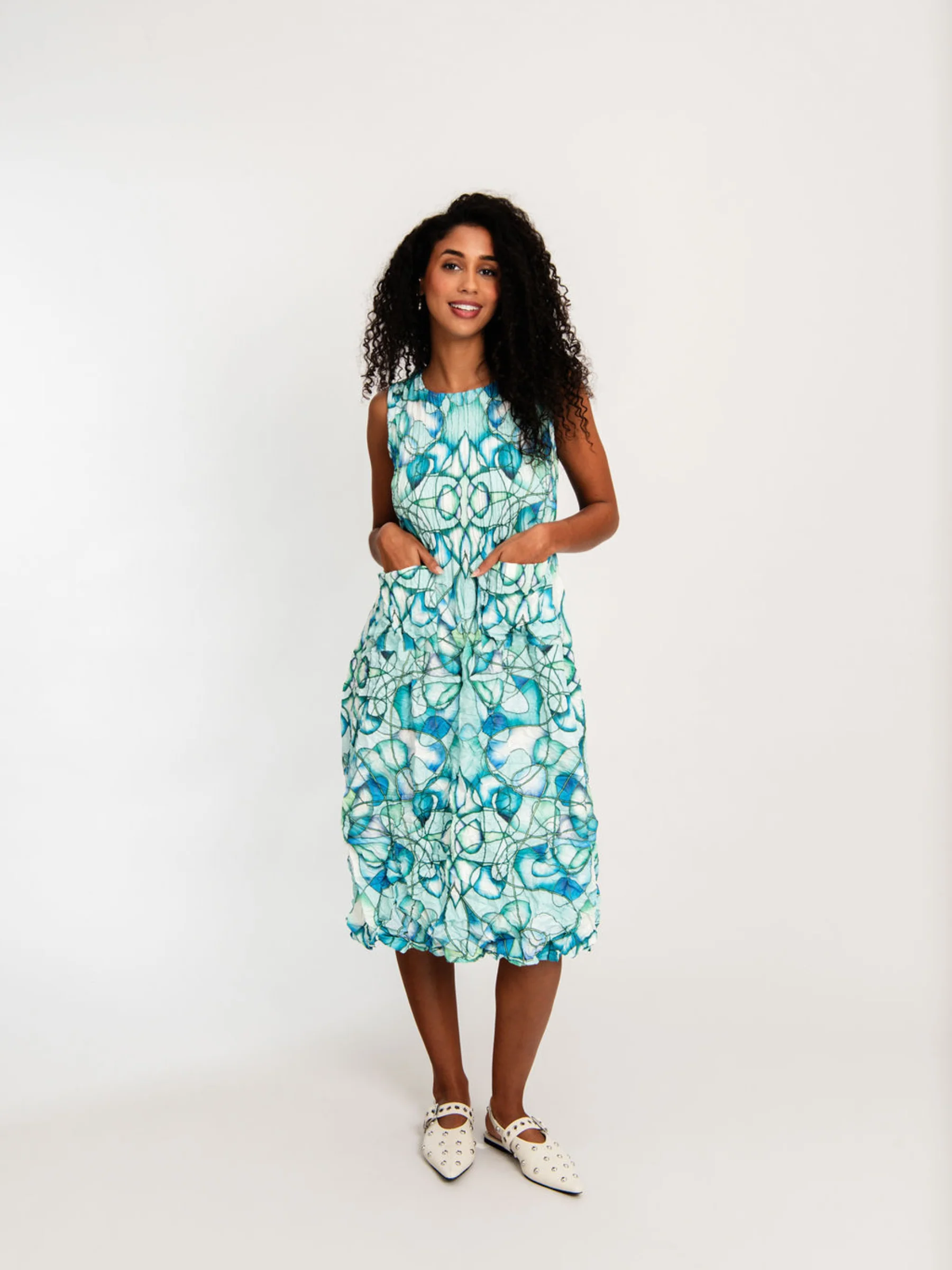 Smash Pocket Dress - Image 23