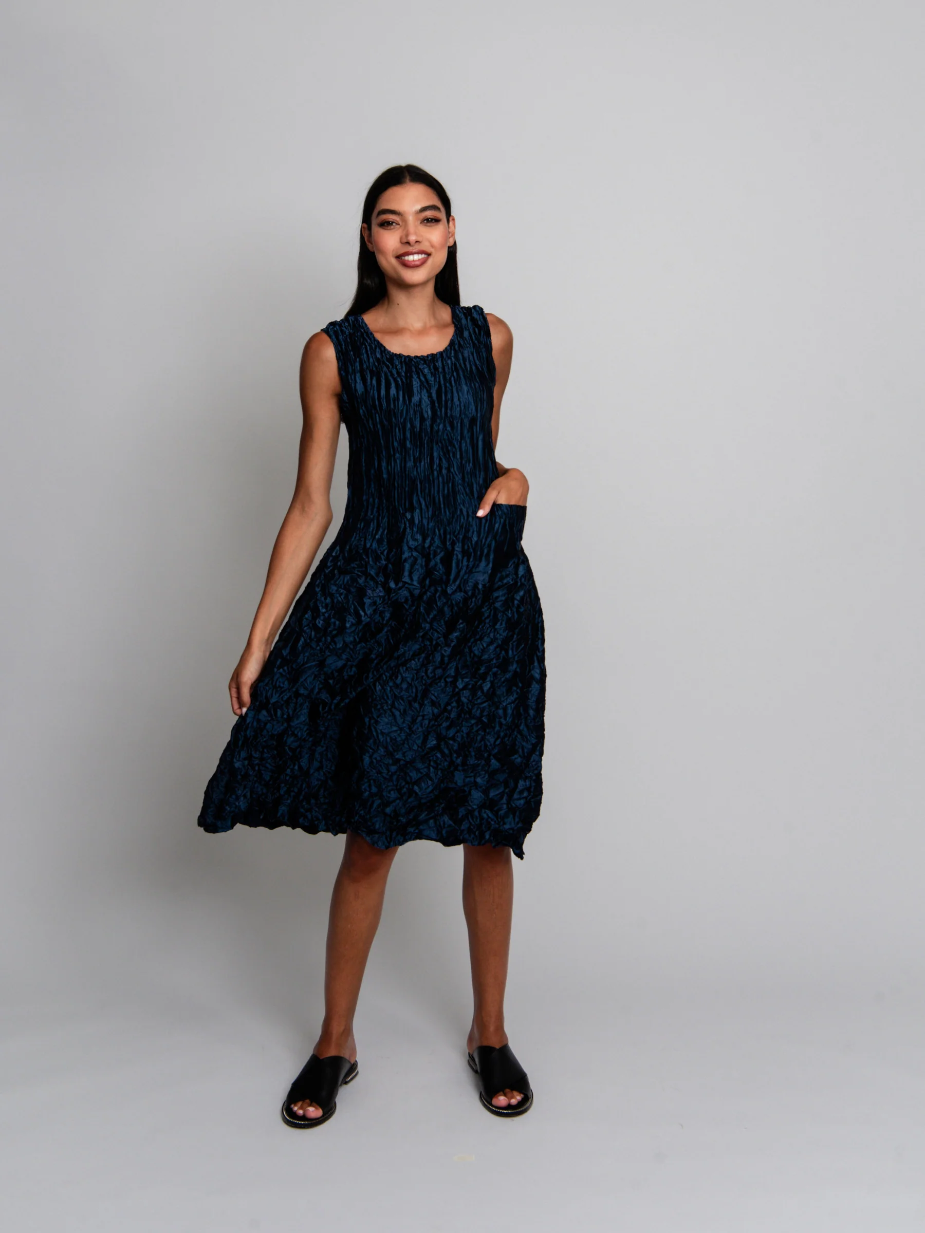 Smash Pocket Dress - Glossy - Image 15