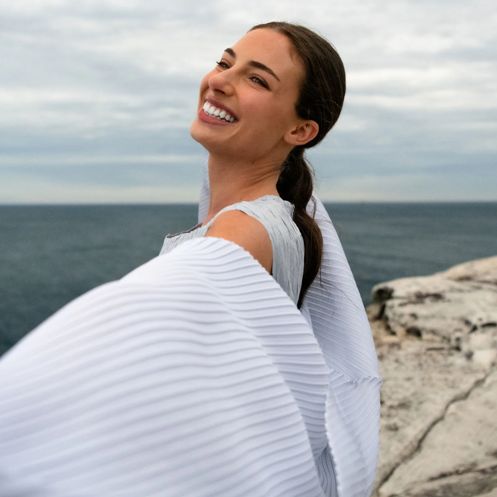 Carriage Cape - Image 5