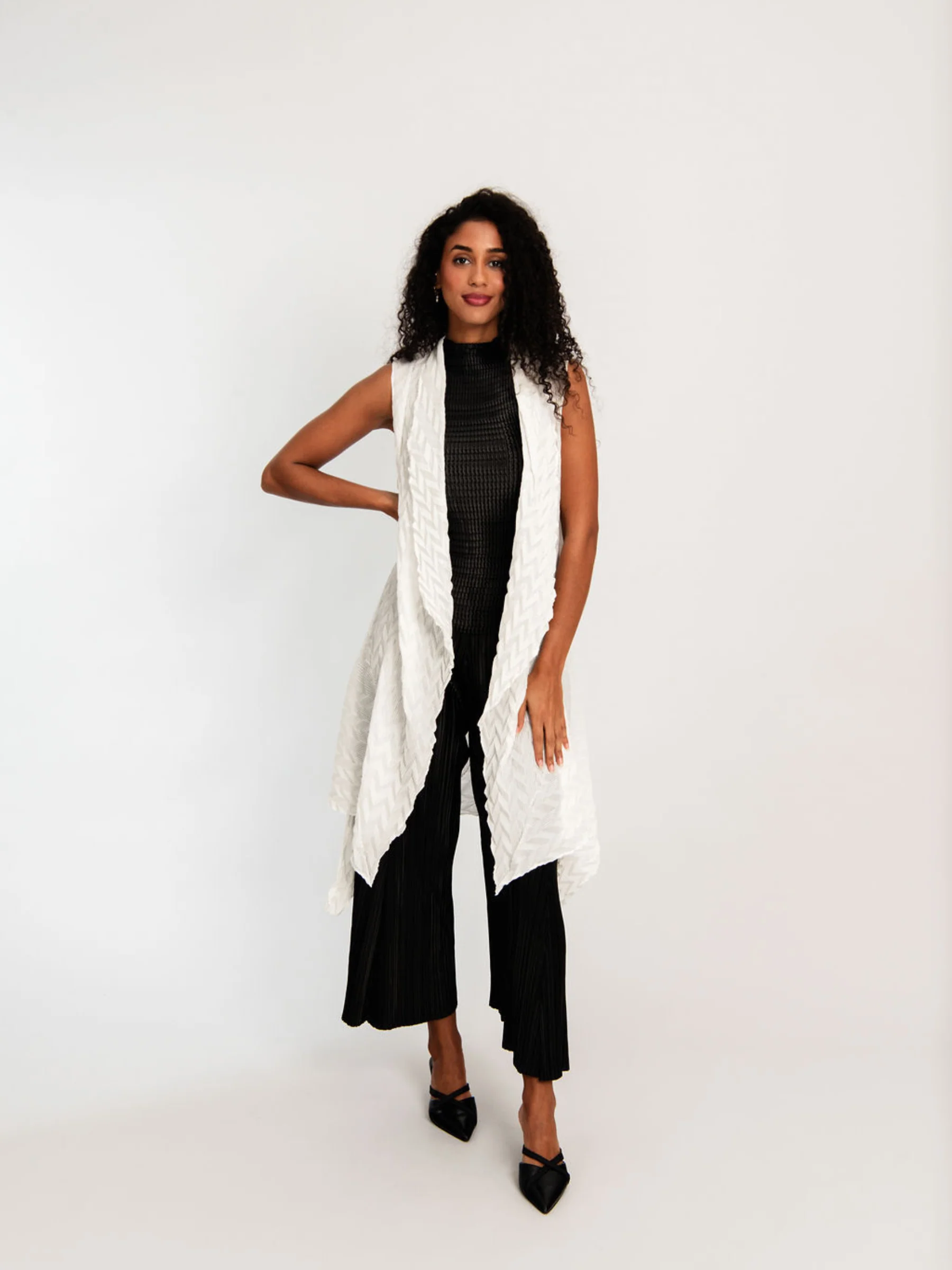 Nightstar Vest - Image 4