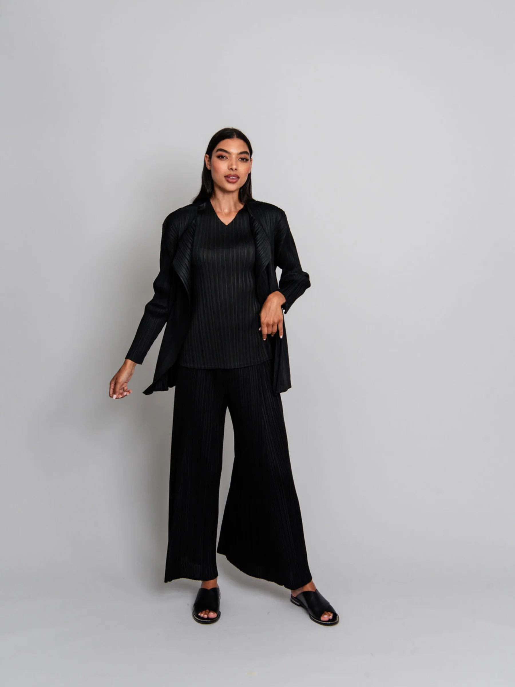 Simply Pleat Cardigan - Image 6