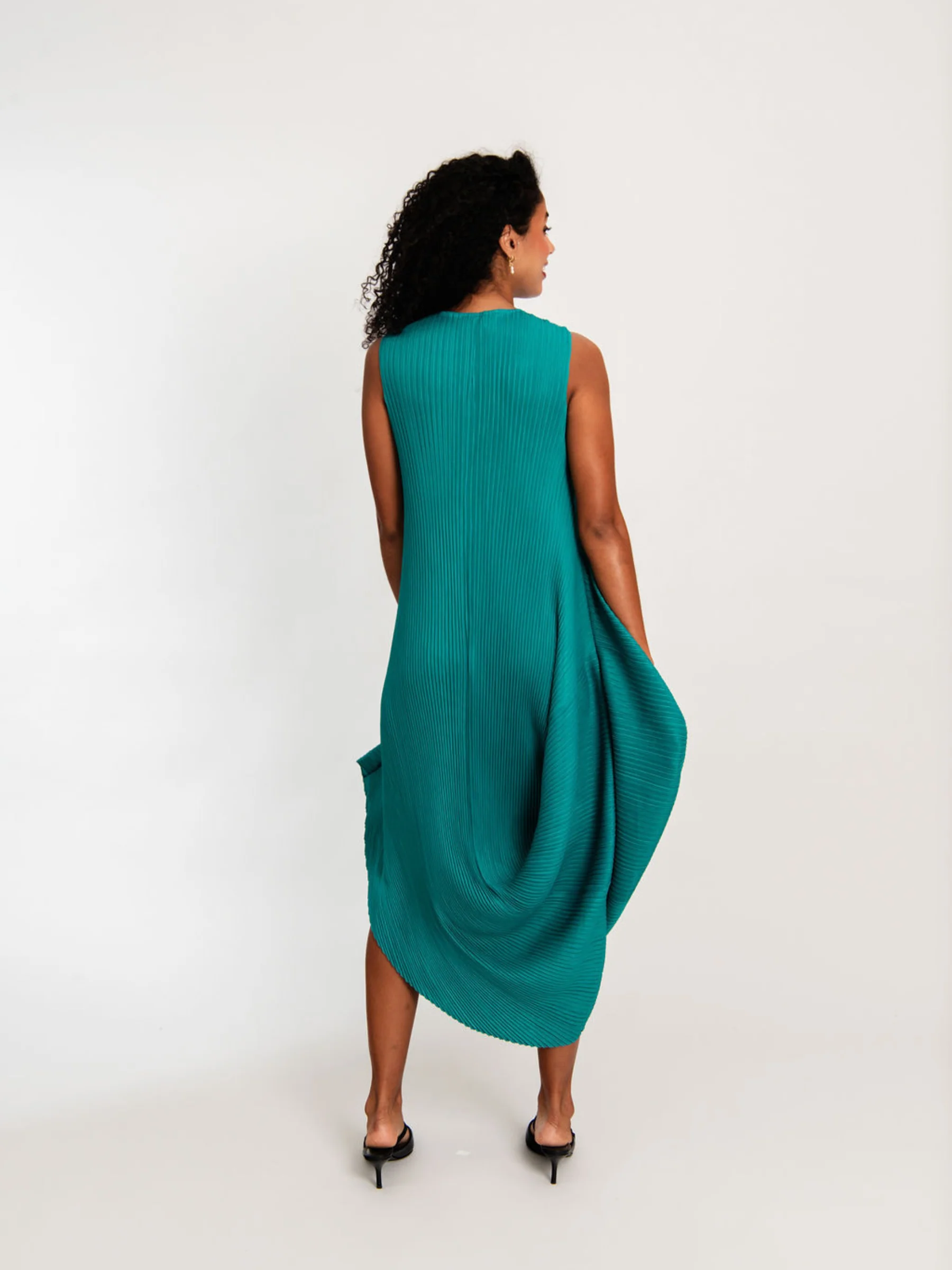 Sleeveless Draper Dress - Image 7